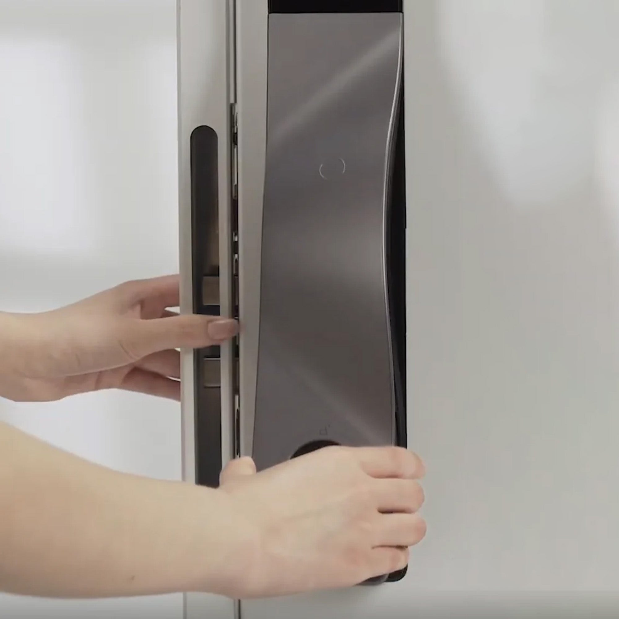 Lockin V5 Max Smart Lock Accessories – Replacement Battery & Lock Cylinder